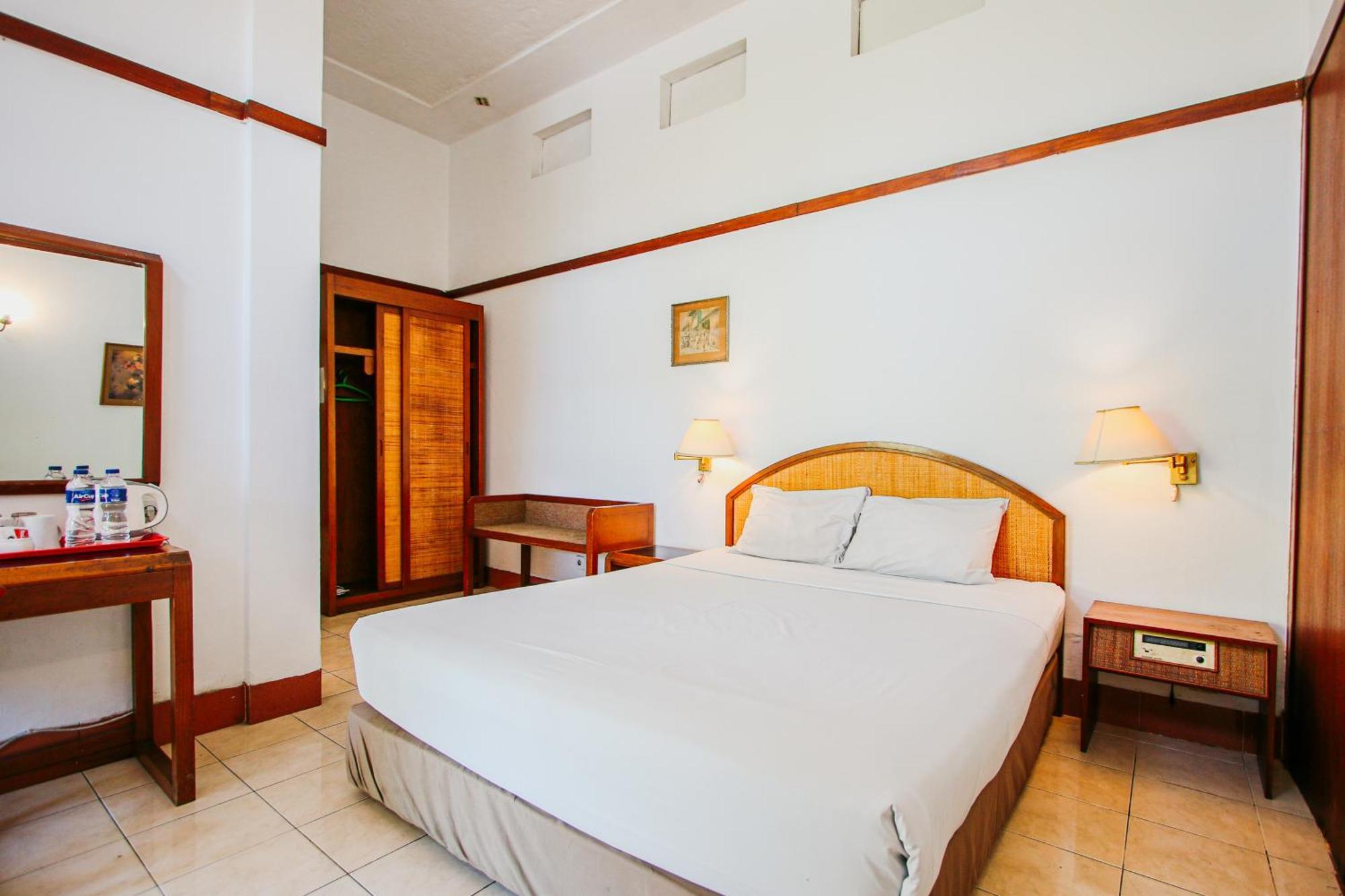 Hotel Bumi Asih Gedung Sate Bandung Esterno foto
