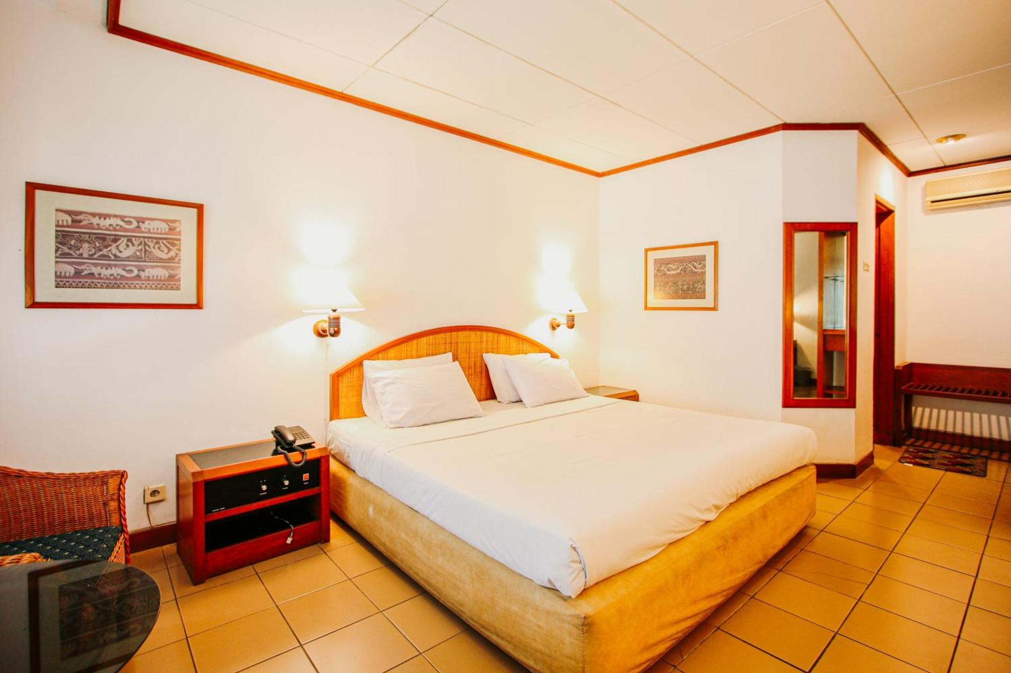 Hotel Bumi Asih Gedung Sate Bandung Esterno foto