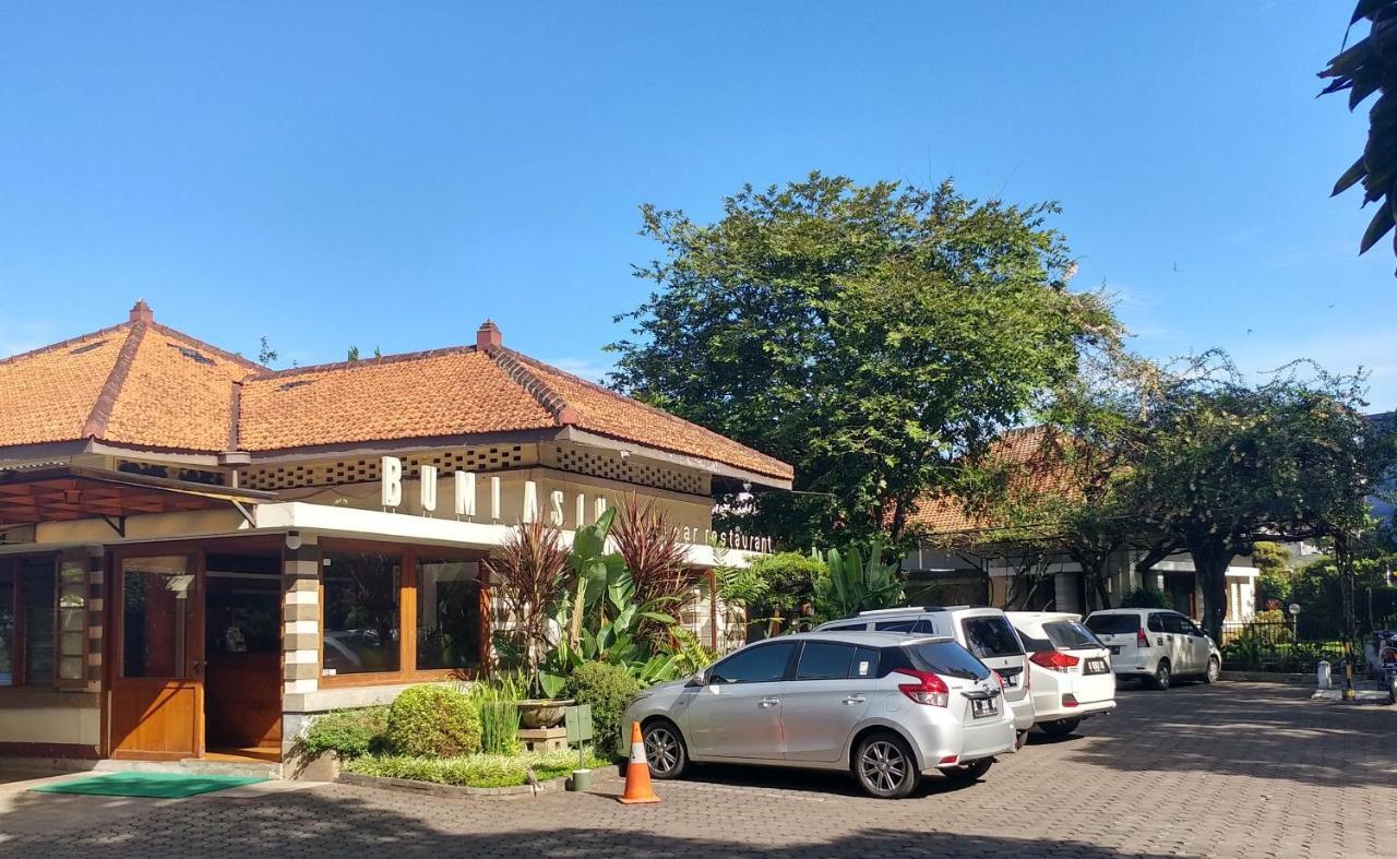 Hotel Bumi Asih Gedung Sate Bandung Esterno foto