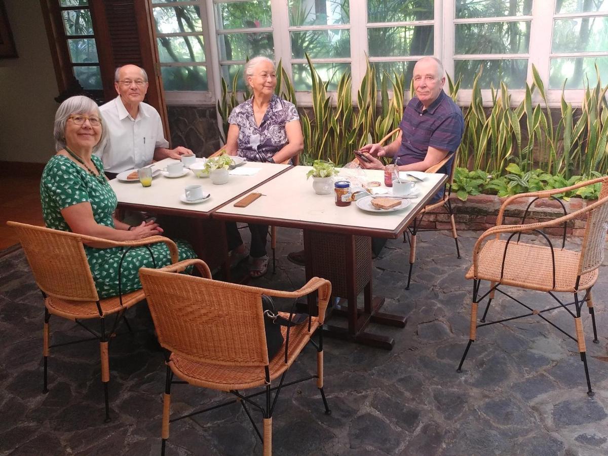 Hotel Bumi Asih Gedung Sate Bandung Esterno foto